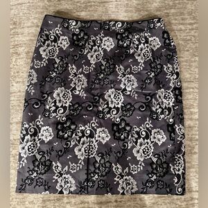 White House Black Market Floral Lace Pencil Skirt - Black and Gray
